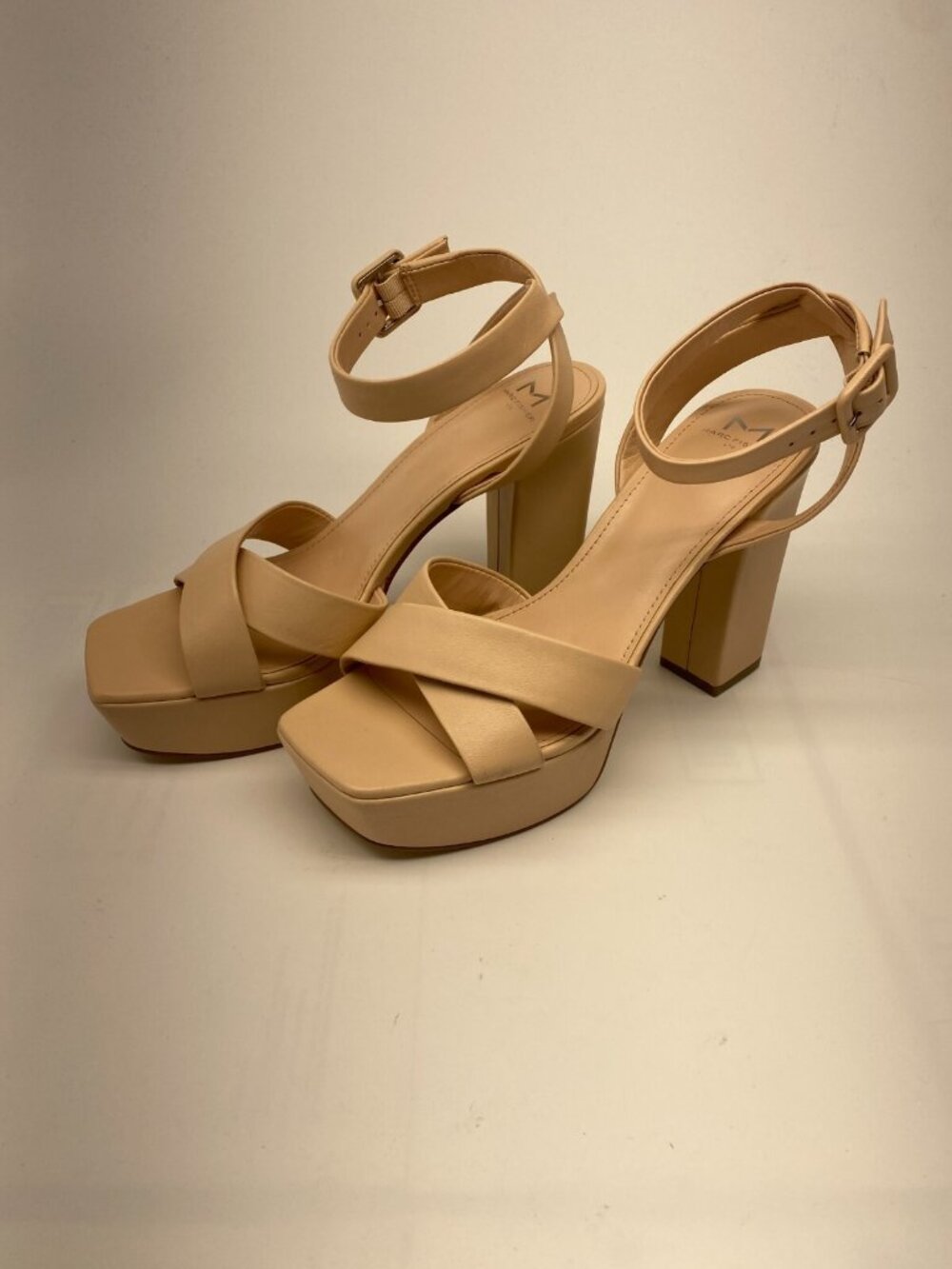 Marc Fisher LTD Women's Faril Light Pink Platform Heeled Sandal Sz 8.5